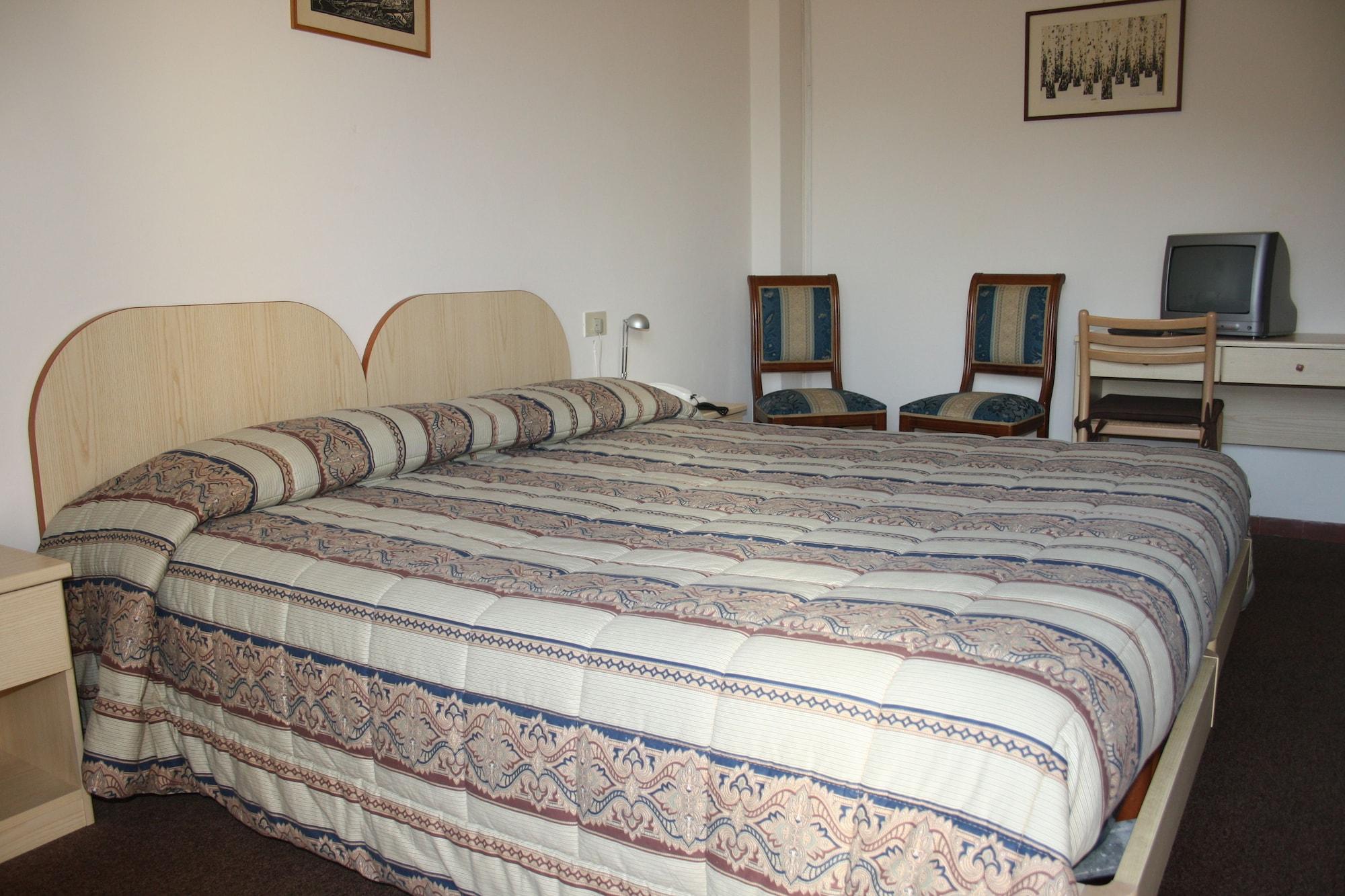 Hotel Bodoni Firenze Bagian luar foto