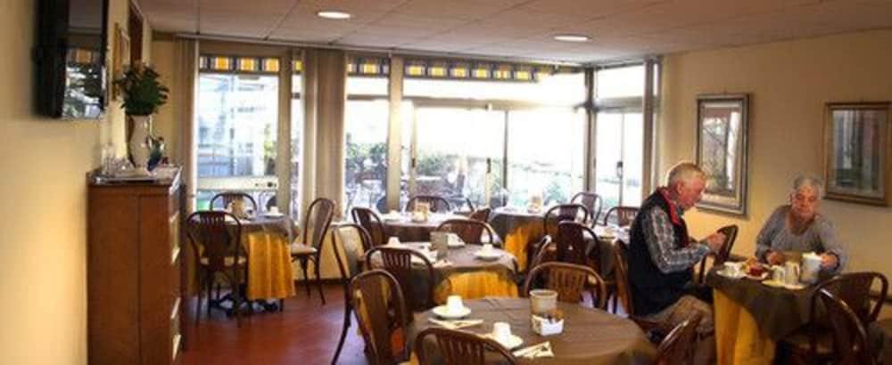 Hotel Bodoni Firenze Bagian luar foto