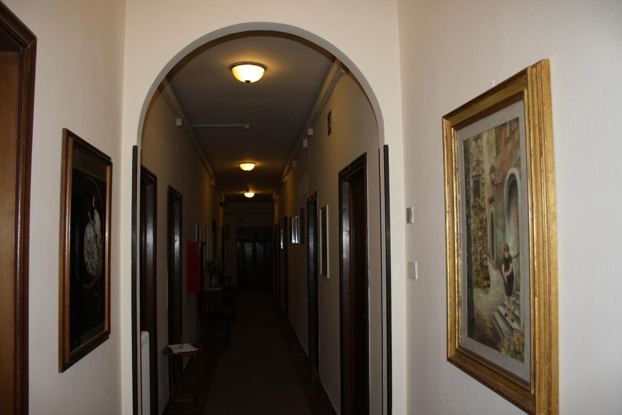 Hotel Bodoni Firenze Bagian luar foto